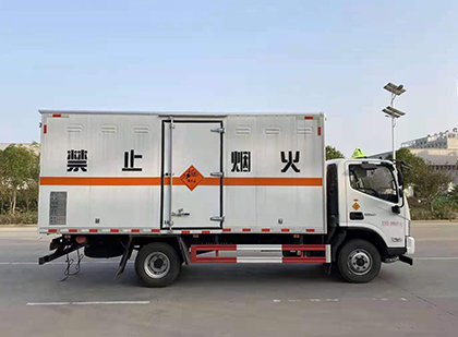 成武爆破器材运输车